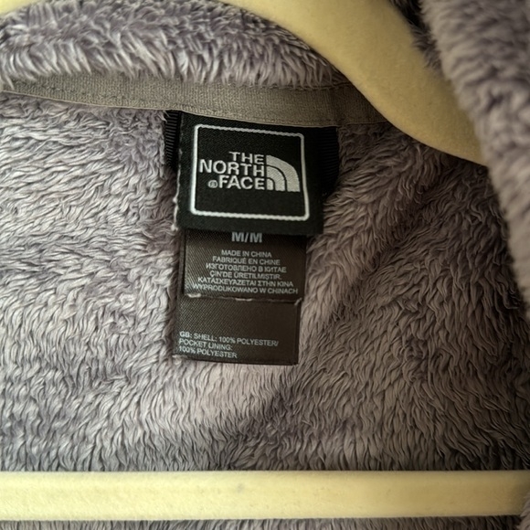 The North Face jacket, women’s medium, gray, excellent condition! - Picture 3 of 8
